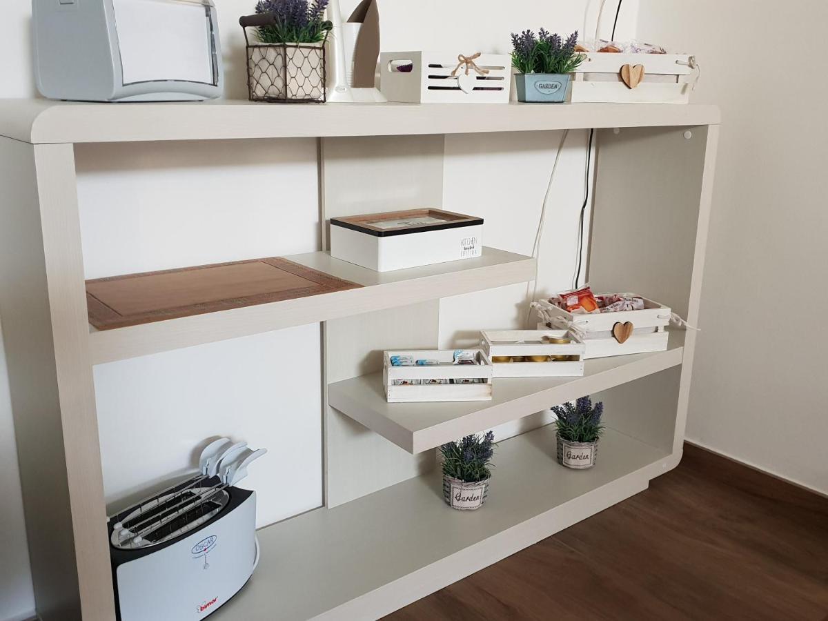 B&B Imbriani 24 Noci Ngoại thất bức ảnh