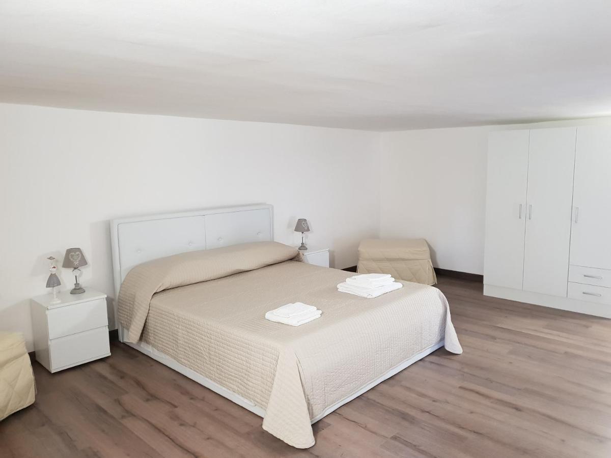 B&B Imbriani 24 Noci Ngoại thất bức ảnh